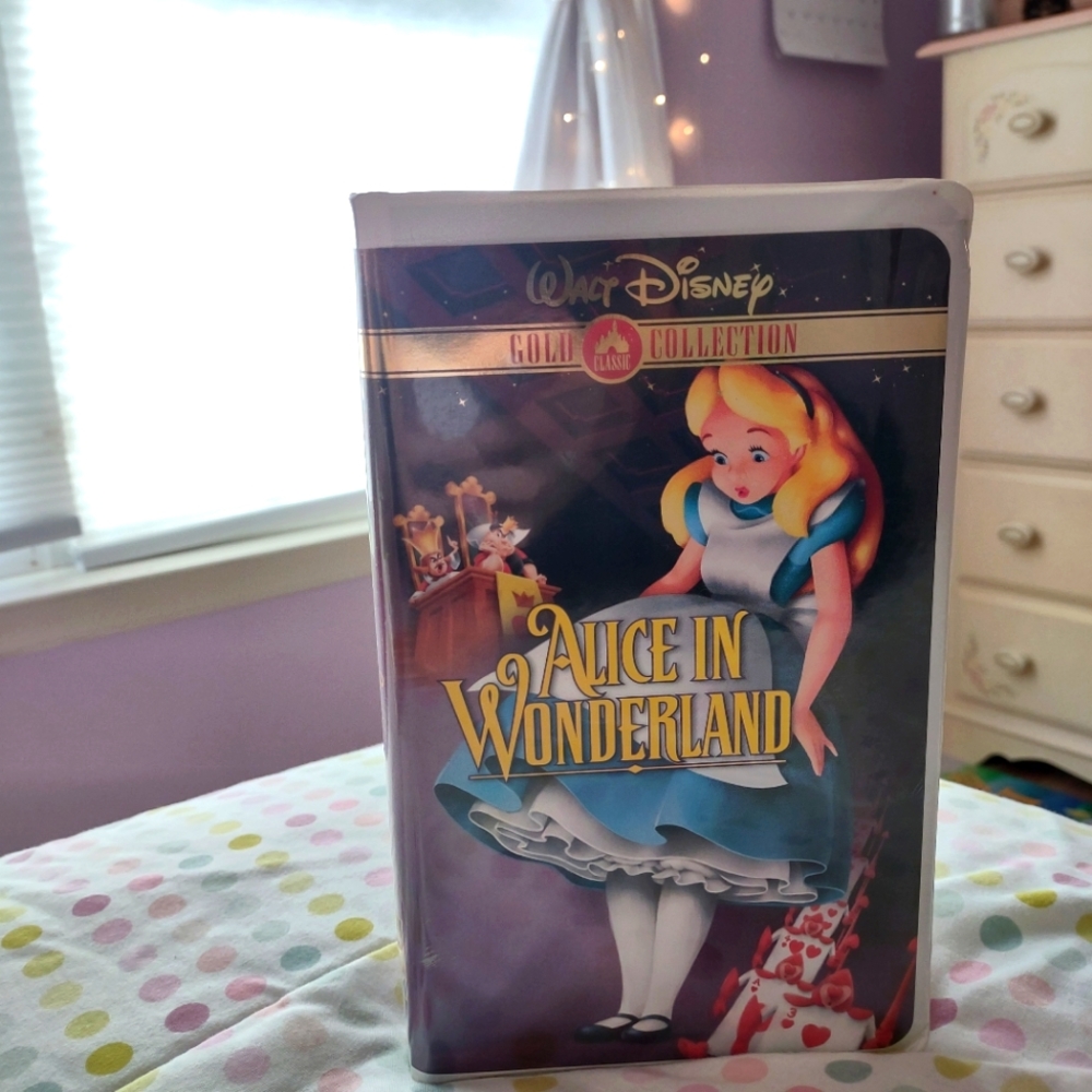 💜Gold Collection Alice in Wonderland
